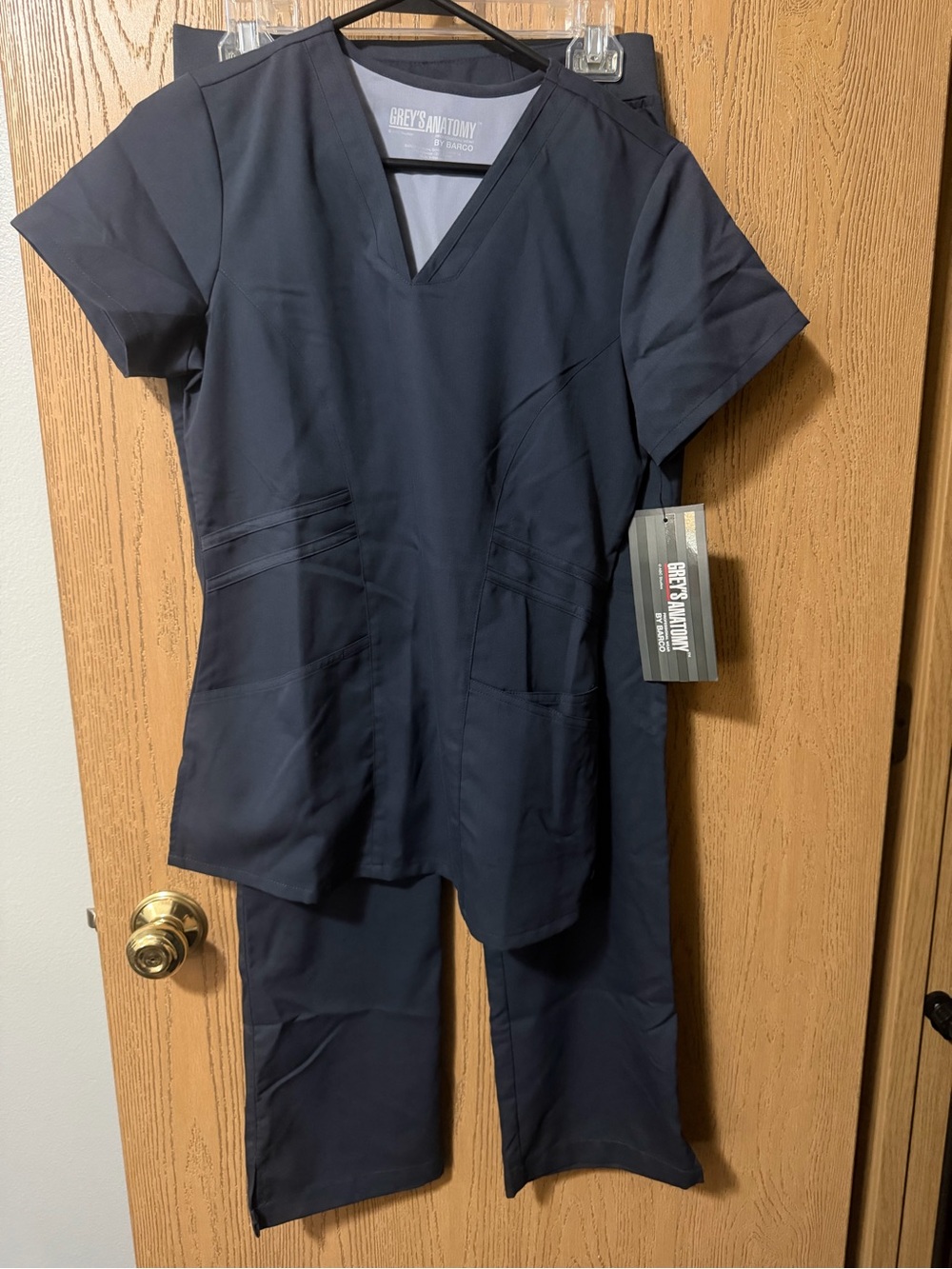 Greys anatomy Uniforms Women's Navy V-Neck Scrub Top & Pants